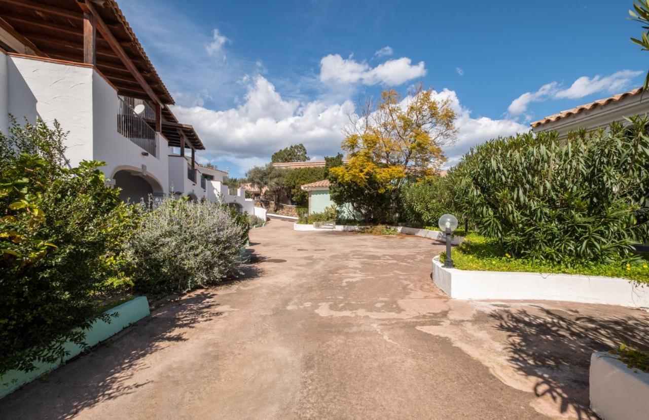 Oleandri Rossi Villa Танаунела Екстериор снимка